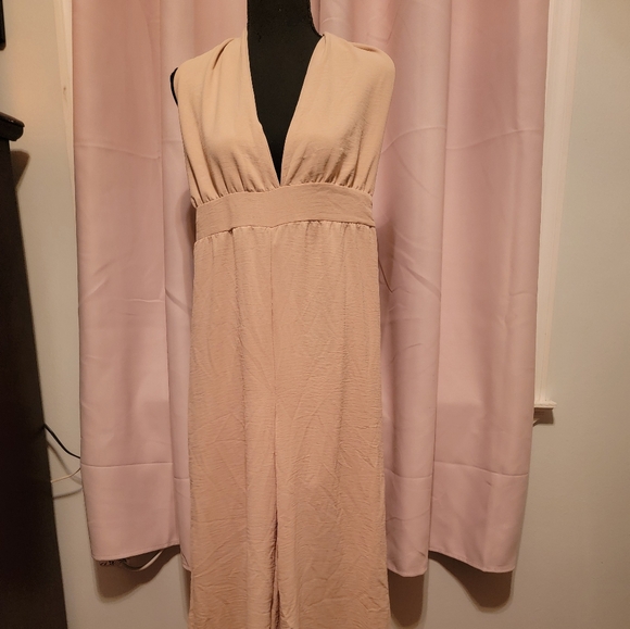 Malabay Tan Halter Jumpsuit Size 10 - Picture 3 of 7
